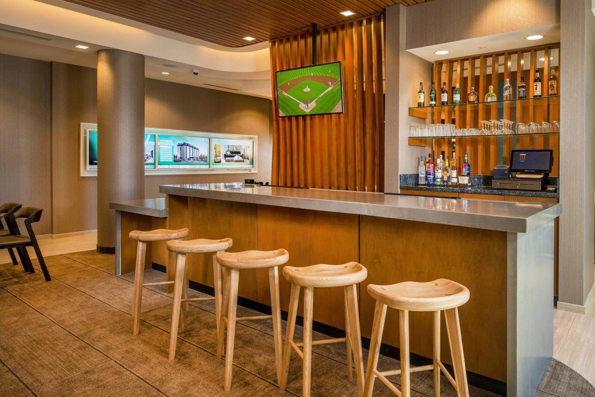 Springhill Suites By Marriott Gainesville Haymarket Екстериор снимка