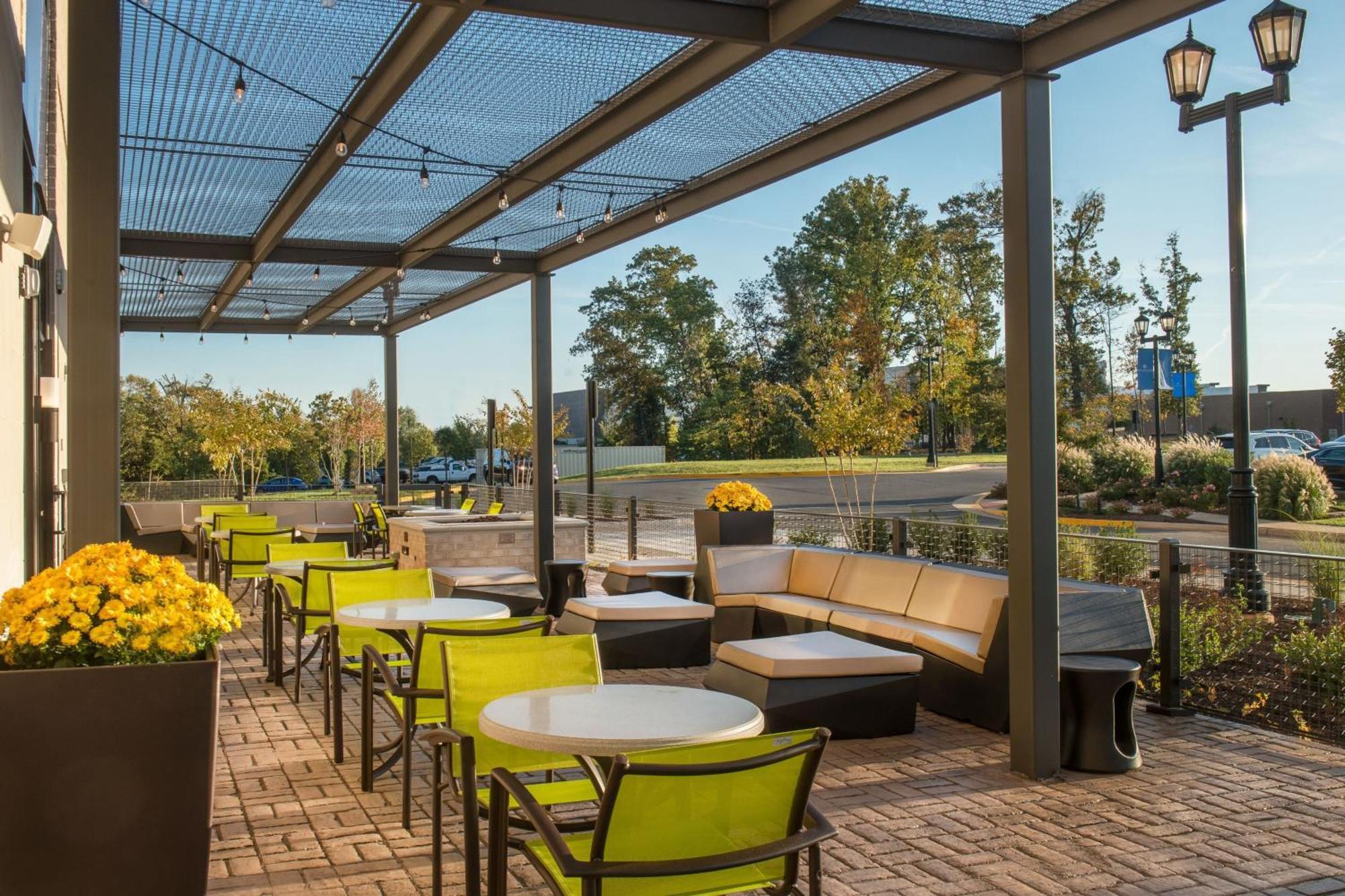 Springhill Suites By Marriott Gainesville Haymarket Екстериор снимка